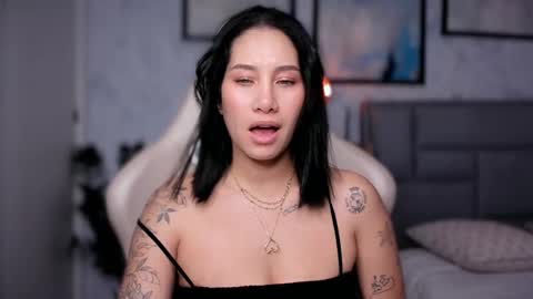 brisa  s online show from March 15, 8:59 pm