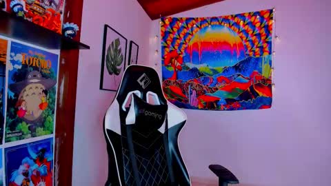 Val online show from October 24, 1:03 am