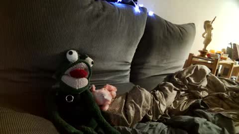 Spacegirl online show from December 30, 3:35 pm