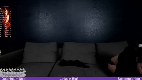 Spaceneighbor online show from December 15, 6:23 pm