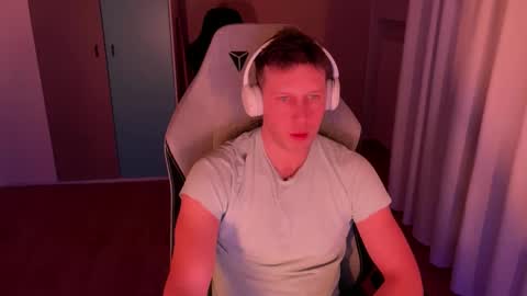 spaduzz online show from March 15, 6:14 pm