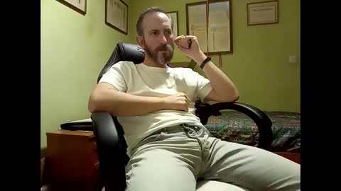 Manu  online show from January 9, 11:06 pm