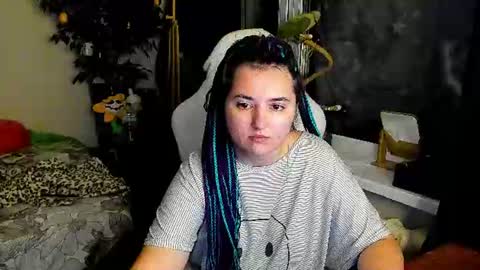 Snapshot of spanking_girls chatting on July 11, 12:57 am Evgenia online show from July 11, 12:57 am