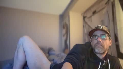 Dad online show from November 11, 7:41 am