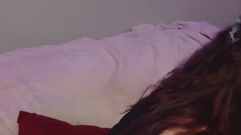 Scottietee online show from May 17, 4:21 am