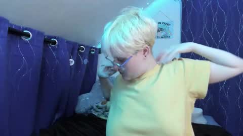 Atticus Pendragon online show from November 30, 10:58 pm