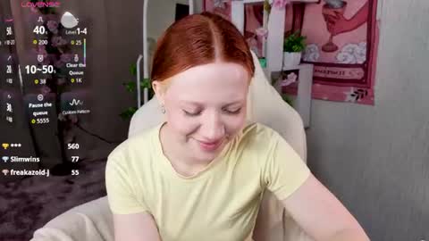 Snapshot of sparky_fox chatting on June 21, 12:46 am Nika online show from June 21, 12:46 am