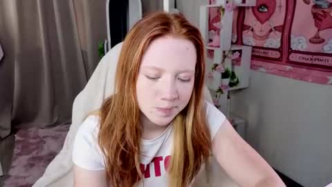 Snapshot of sparky_fox chatting on July 16, 12:16 am Nika online show from July 16, 12:16 am