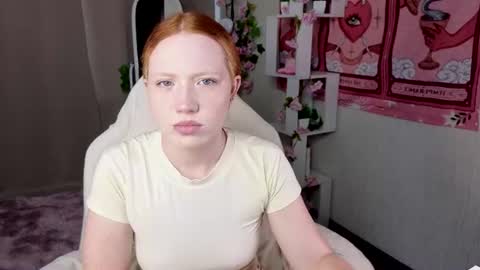 Snapshot of sparky_fox chatting on July 18, 12:04 am Nika online show from July 18, 12:04 am