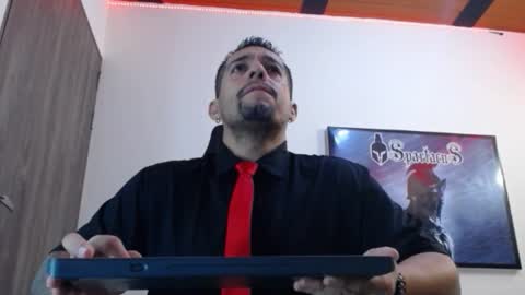     online show from December 17, 5:35 am