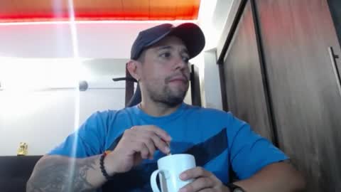     online show from April 21, 5:14 am