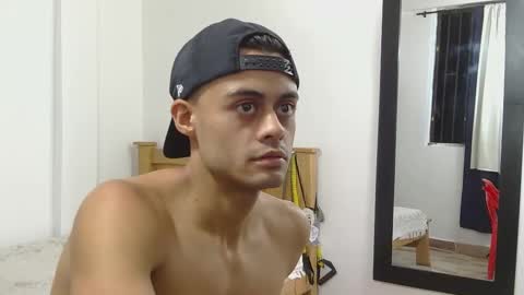 Snapshot of spartan_blaze chatting on January 20, 7:04 am Spartan Blaze online show from January 20, 7:04 am