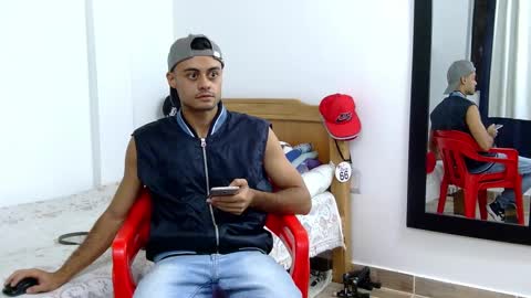 Snapshot of spartan_blaze chatting on January 23, 11:05 pm Spartan Blaze online show from January 23, 11:05 pm