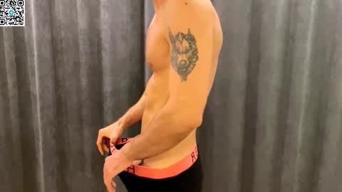 Alex online show from October 29, 10:33 pm