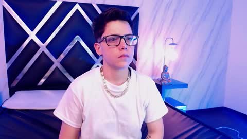 spencerm_ online show from December 13, 8:25 pm