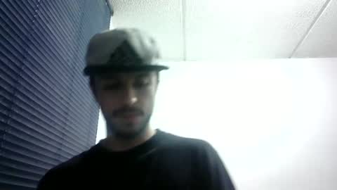 Snapshot of sperm_donor94 chatting on December 26, 1:51 am sperm_donor94 online show from December 26, 1:51 am