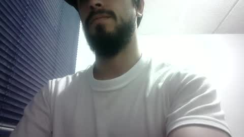 Snapshot of sperm_donor94 chatting on February 25, 11:33 pm sperm_donor94 online show from February 25, 11:33 pm