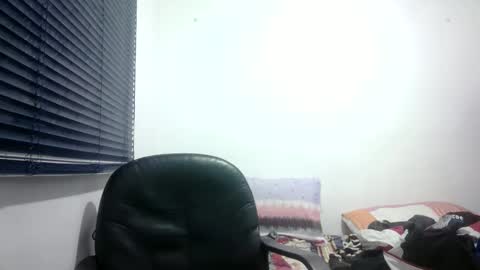 Snapshot of sperm_donor94 chatting on September 17, 10:22 pm sperm_donor94 online show from September 17, 10:22 pm