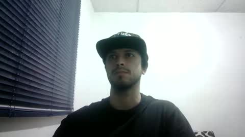 Snapshot of sperm_donor94 chatting on September 28, 10:42 am sperm_donor94 online show from September 28, 10:42 am