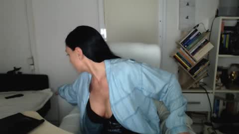 Carla online show from October 15, 4:07 pm