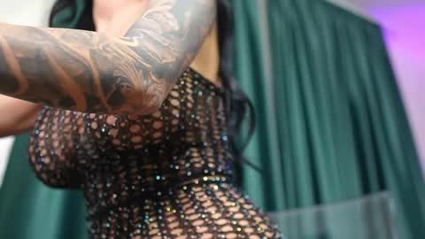 Snapshot of spicy_maple chatting on November 6, 7:48 pm Spicy Maple online show from November 6, 7:48 pm