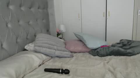 Im Angela  online show from January 28, 8:14 am