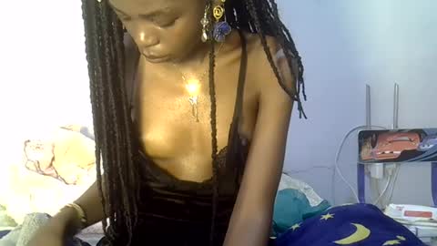 Snapshot of spicybobolishia_ chatting on July 8, 2:32 pm Bobo online show from July 8, 2:32 pm