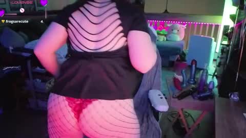 spicypickles online show from October 26, 5:24 am