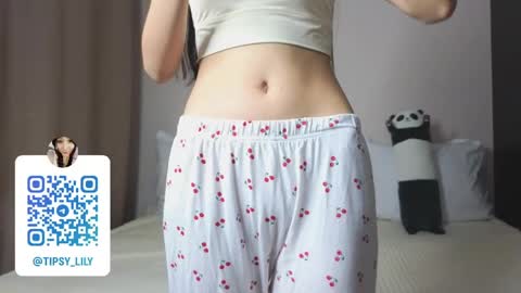 Snapshot of spicyyuki chatting on June 7, 8:12 pm Tipsy online show from June 7, 8:12 pm