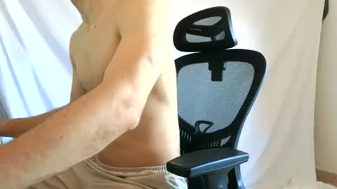 Marco. When Im offline you can view premium content in bio online show from July 9, 7:34 am