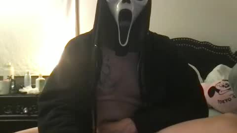 Snapshot of spiderspunk_172 chatting on December 24, 3:38 am Ghost Face666 online show from December 24, 3:38 am
