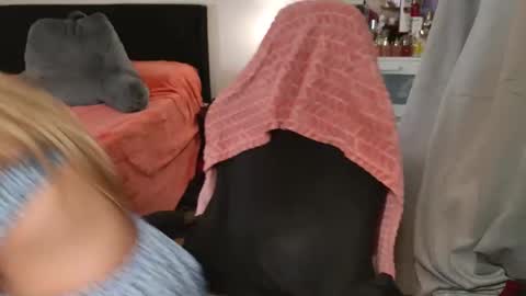 SpikedBella Same on all socials and OF online show from April 7, 9:48 pm