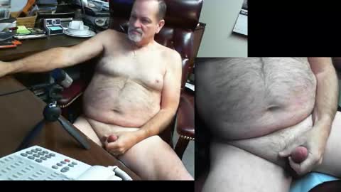 Snapshot of spitfire1964 chatting on February 24, 7:41 pm Spitfire online show from February 24, 7:41 pm