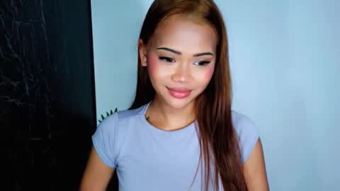 CALL ME RAINE online show from November 6, 2:29 pm