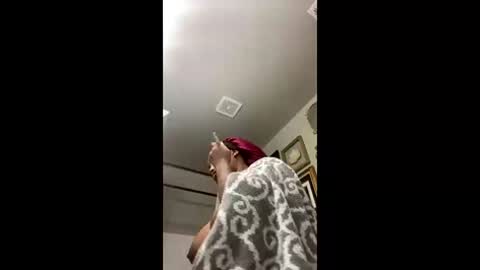 Snapshot of spoilprincesschloee chatting on December 14, 2:28 am spoilprincesschloee online show from December 14, 2:28 am