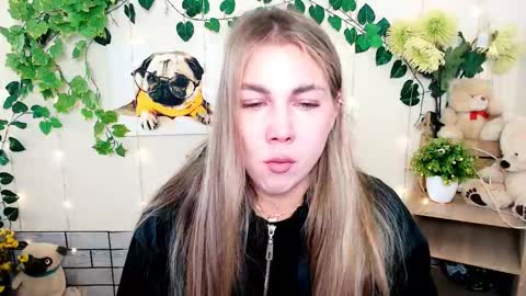 Karina online show from November 13, 11:09 am