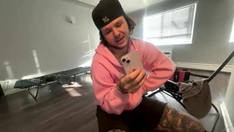 sportsfreak1619 online show from December 22, 10:18 pm