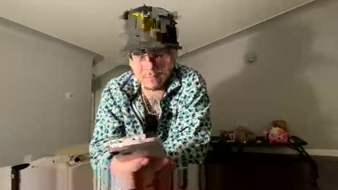 Snapshot of sportsfreak1619 chatting on January 6, 2:37 am sportsfreak1619 online show from January 6, 2:37 am