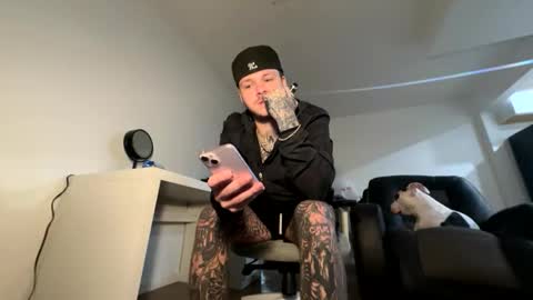 Snapshot of sportsfreak1619 chatting on March 4, 1:22 am sportsfreak1619 online show from March 4, 1:22 am