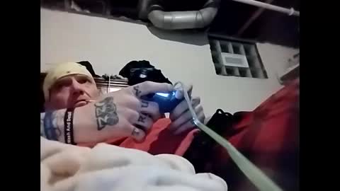 Snapshot of spundaddyandprincess chatting on December 8, 3:53 am spundaddyandprincess online show from December 8, 3:53 am