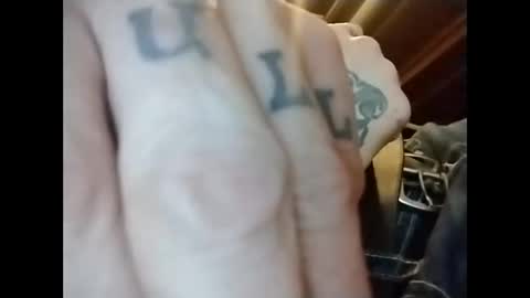 Snapshot of spundaddyandprincess chatting on December 15, 12:29 am spundaddyandprincess online show from December 15, 12:29 am