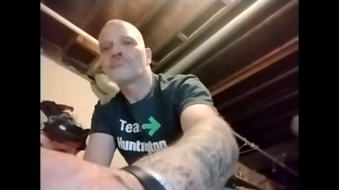 Snapshot of spundaddyandprincess chatting on December 18, 7:58 am spundaddyandprincess online show from December 18, 7:58 am