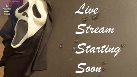 squ1rtl3cb online show from September 22, 9:44 am