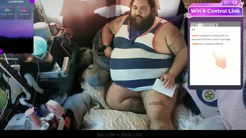 Your Pal Squeaks online show from December 13, 8:37 pm