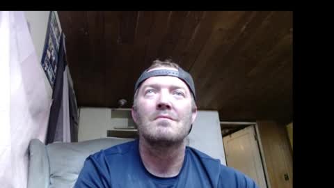 Snapshot of squegly chatting on May 14, 9:49 am Bryan online show from May 14, 9:49 am