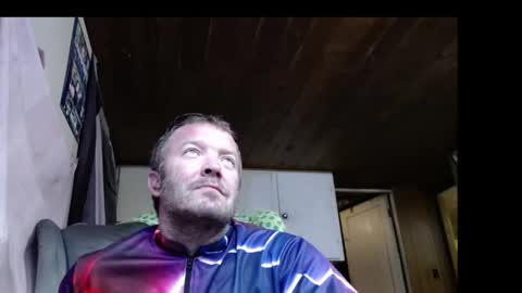 Snapshot of squegly chatting on May 18, 4:51 am Bryan online show from May 18, 4:51 am