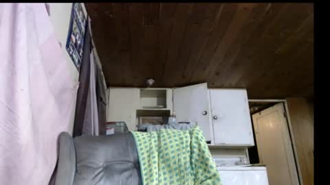 Snapshot of squegly chatting on June 6, 9:25 am Bryan online show from June 6, 9:25 am
