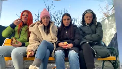 My name is Maya Lush is activeThere are legends that in this room all your wishes can come true  Private is Open online show from January 2, 9:22 am