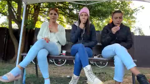 My name is Maya Lush is activeThere are legends that in this room all your wishes can come true  Private is Open online show from September 20, 5:41 am