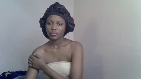 Snapshot of squirt_godes chatting on October 30, 9:15 pm Tashy online show from October 30, 9:15 pm